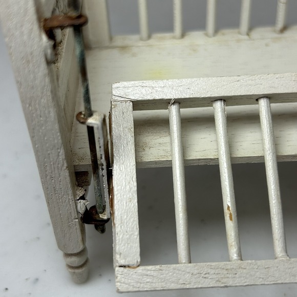 Vintage Miniature Dollhouse Baby Crib – White Wood Nursery Furniture 4.75" - Picture 9 of 9